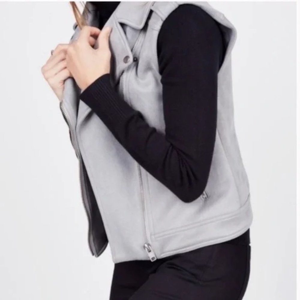 Philosophy Gray Faux Suede Moto Vest Sz L NWT - Picture 16 of 16